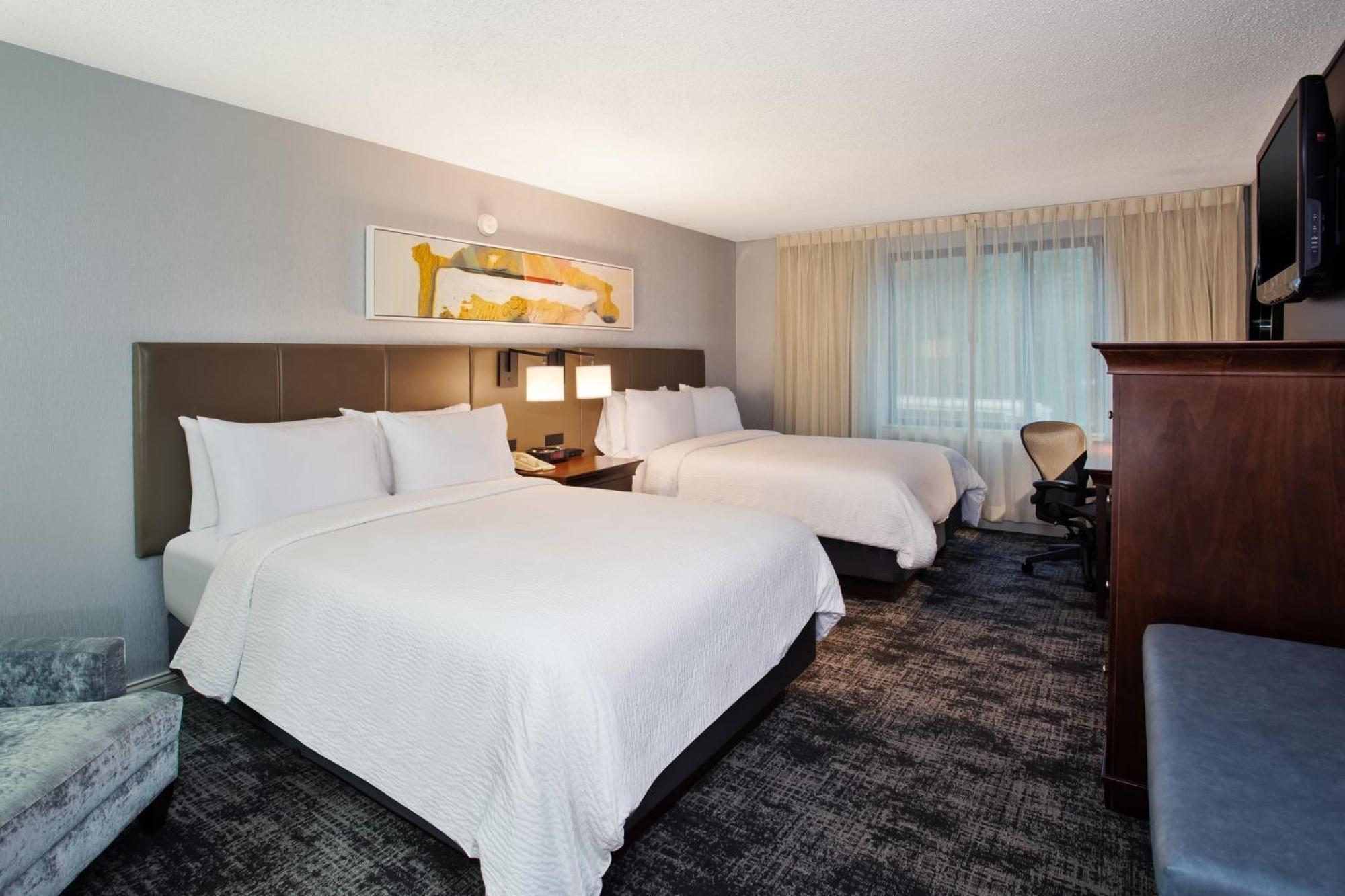 Crowne Plaza Chicago-Northbrook By Ihg Hotel Exterior photo